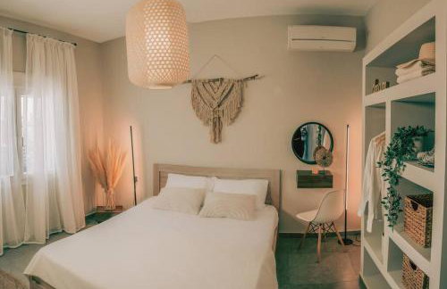 Sophia's Coastal Retreat - Photo 20