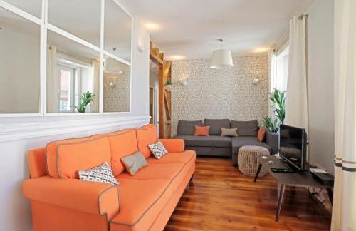 Duque-Chiado Downtown - Photo 6