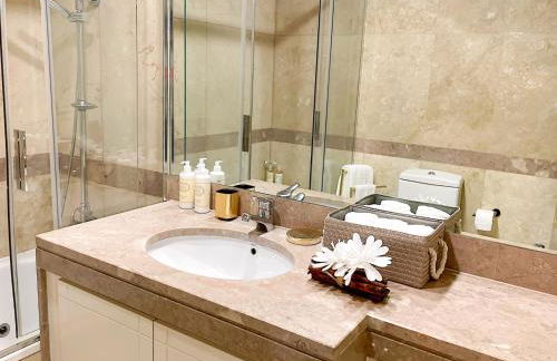 Prestige Lisbon Entire 3 Bedroom Luxury Apartment - Foto 31