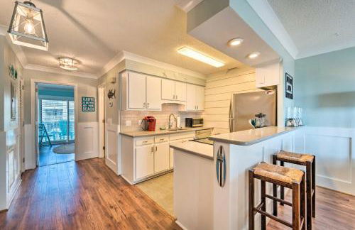 Bright Carolina Beach Condo - Walk to Shore! - Foto 10
