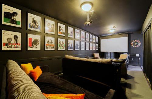 Homelike Three-Bedroom Apartment with Private Theater Near Capitol - Foto 16