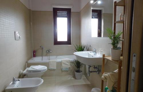 VILLA VESUVIUS LUXURY APARTMENTS - Photo 15