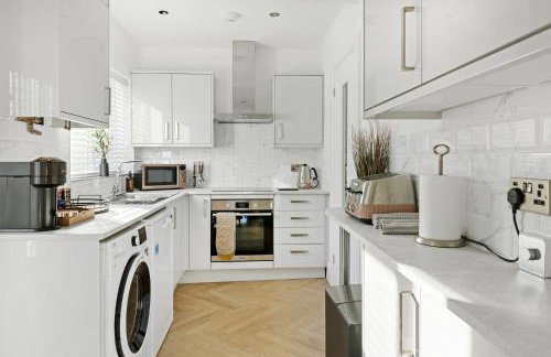 Windsor House by Andrew Hart Property - Foto 12