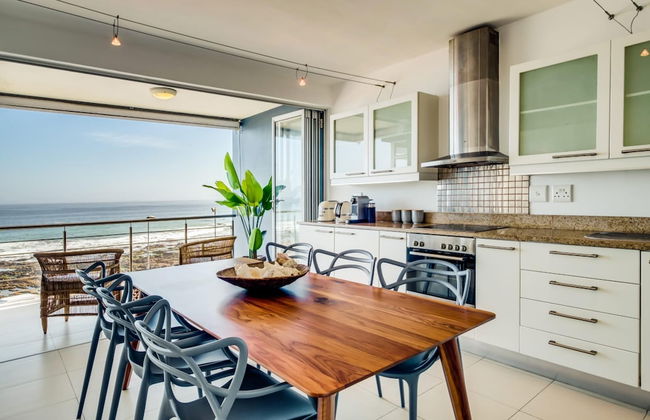 Uninterrupted Ocean Views in Mouille Point Atlantic Vistas - Photo 13