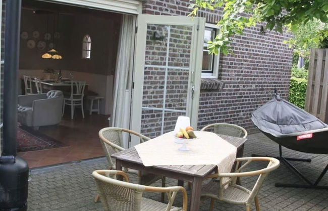 Authentic Holiday Home in Baarlo With Private Terrace - Photo 14