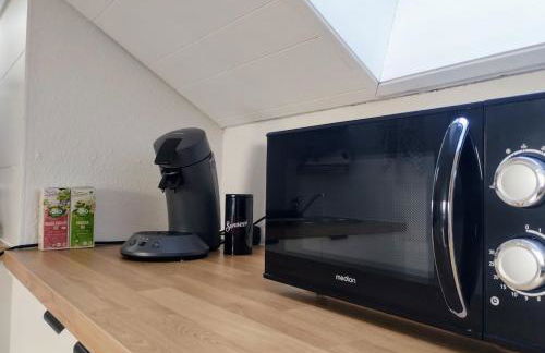 Studio "Küssaburg-Blick" - grosse Dachterrasse - Boxspringbett - nahe Therme Bad Zurzach, CH - Foto 10