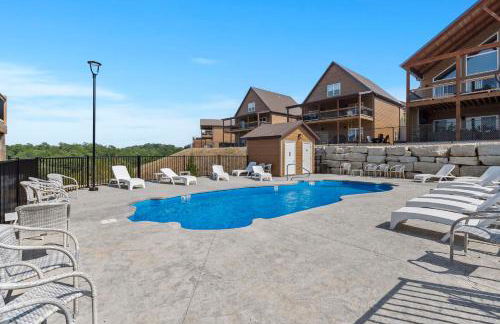 Private Hot Tub, Lake View, 73400 of Free Daily Tickets, Unique Floor Plan! - Foto $