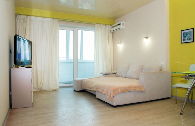 Apartment on Znameni St. 117D - Photo 2