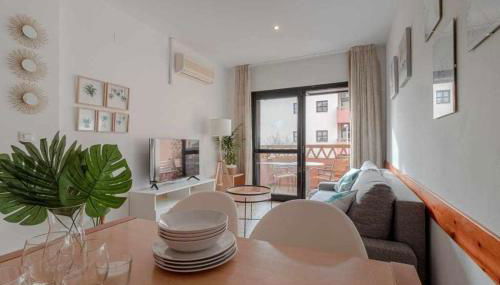 Apartamento 303 junto a la playa piscina y parking - Foto 3