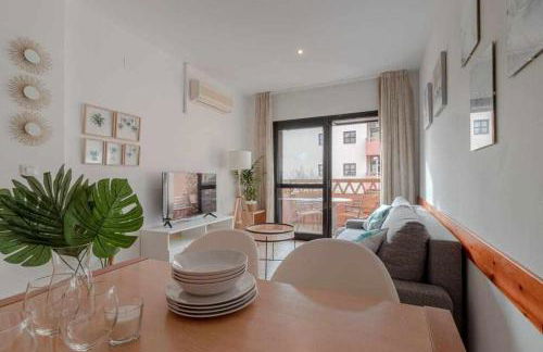 Apartamento 303 junto a la playa piscina y parking - Foto 3