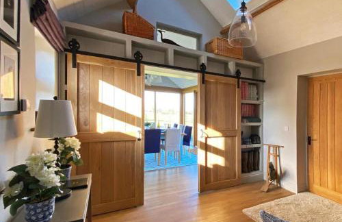 Finest Retreats - The Coach House at Tybroughton - Photo 12