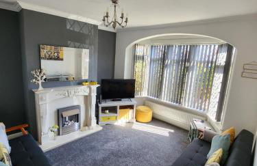 Delightful newly renovated 3-bed house with garden beach hut - Foto 12