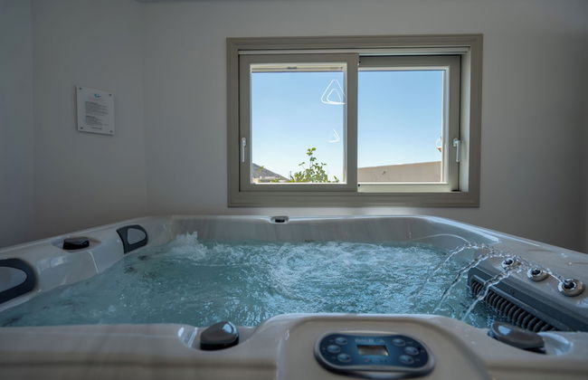 Yiota Collection 4 Suites & 4 Prive Jacuzzi - Foto 57