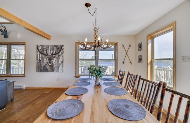 Pocono Paradise by Avantstay Lakeside Retreat, Hot Tub, Game Room, Near Beach - Foto 67