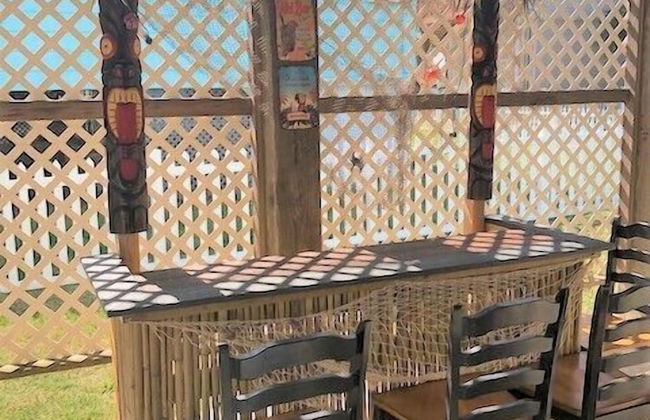 Attitude Adjustment - Foto 15