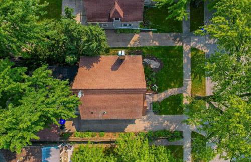 Family Brick House Charm - 4 br 3 bath - Foto 19