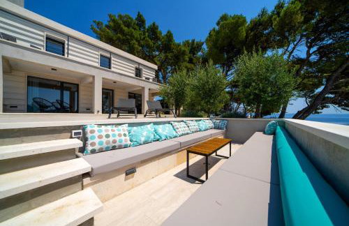 Seafront Villa Serenita - Photo 24