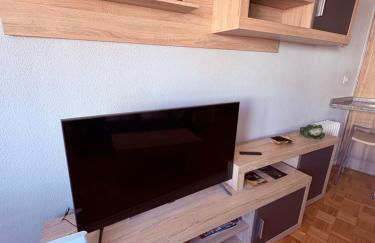 Apartamento Céntrico , Cómodo, Tranquilo y con WiFi - Foto 6