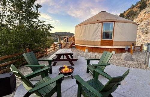 Yurt Overlook #6 with AC and Private Bath 2 Kings - Photo 1