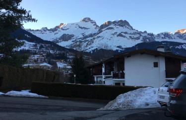 Sallanches 3101 Route de Nant Cruy immeuble le Grand R - Foto 8