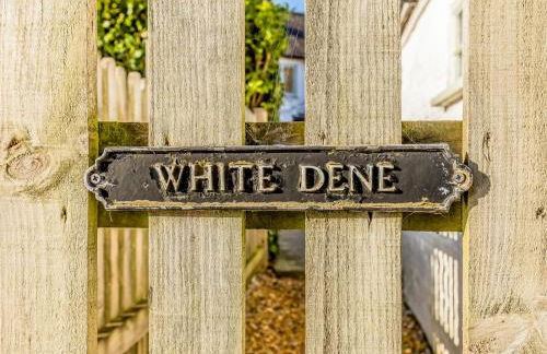 Charming Downland Cottage - Pass the Keys - Foto 55