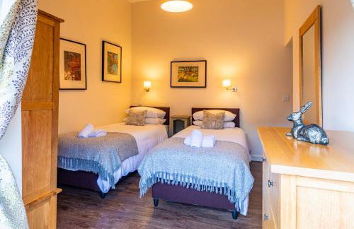 Dragonfly Cottage, Canal location - Photo 13