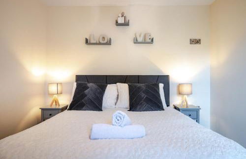 5-Bed Holiday Home with Hot Tub near Shrewsbury - Foto 3