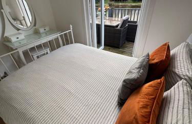 Dillons Lakeside Lodge - Photo 35