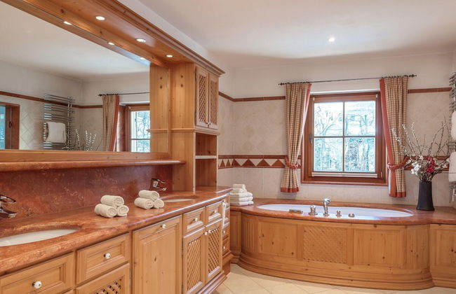 Exclusive Tyrolean Chalet Near Ski Lifts - Foto 19