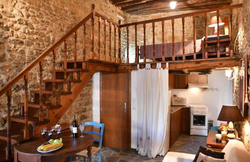 Stone house - Photo 35