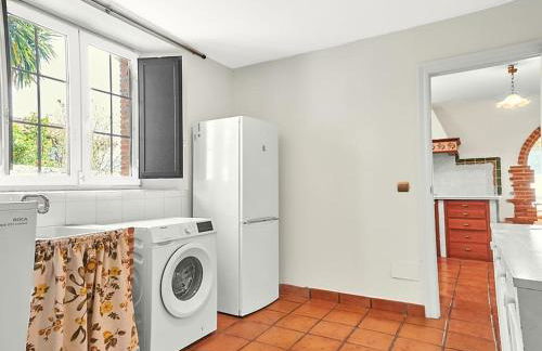 Casa Parbayón Encanto entre Jardines y Luz Natural - Foto 50