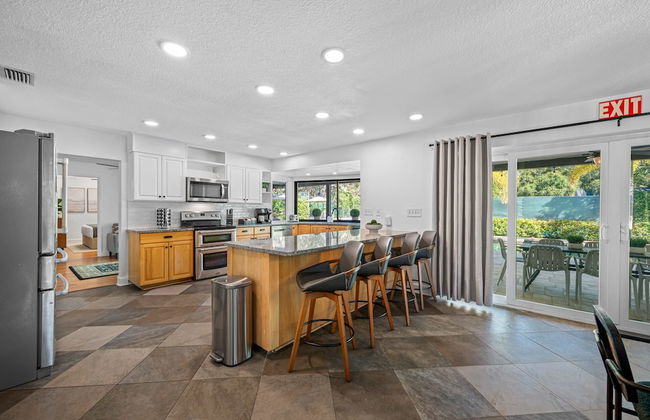 Court Haven Paradise: Your All-in-one Getaway - Foto 39