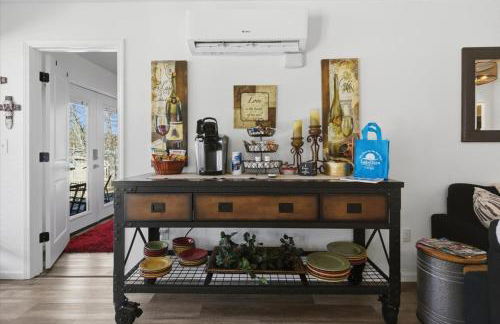 Lakefront w/ Private Dock, 2 Slips, Swim Mat, Firepit, & Covered Patio 44mm - Foto 19