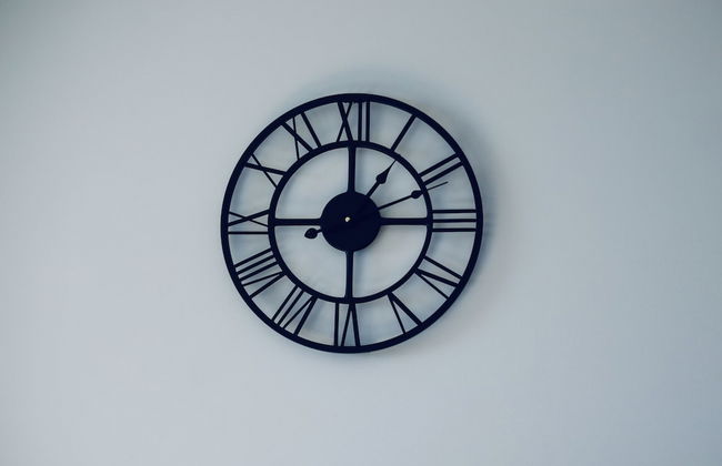 Stunning Newly Furnished 2 Bedrooms Apartment - Foto 12