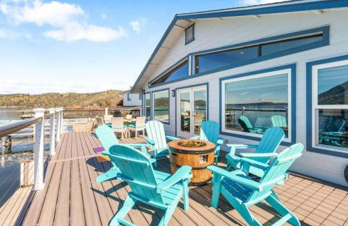 Smiling Otter Retreat! Waterfront/pool/spa/games! - Foto 76