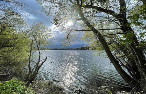 Lakeside Comfort with Balcony - Foto 32