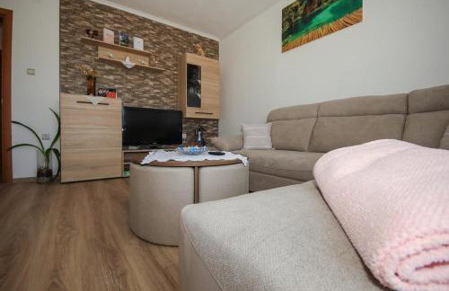 Apartman Lucija & Luka - Photo 11