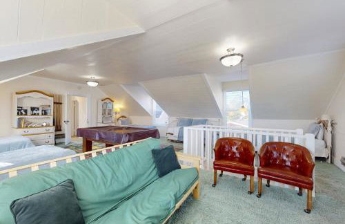 Large Oceanfront Bluff Home - Hot Tub Kids Room - Foto 18