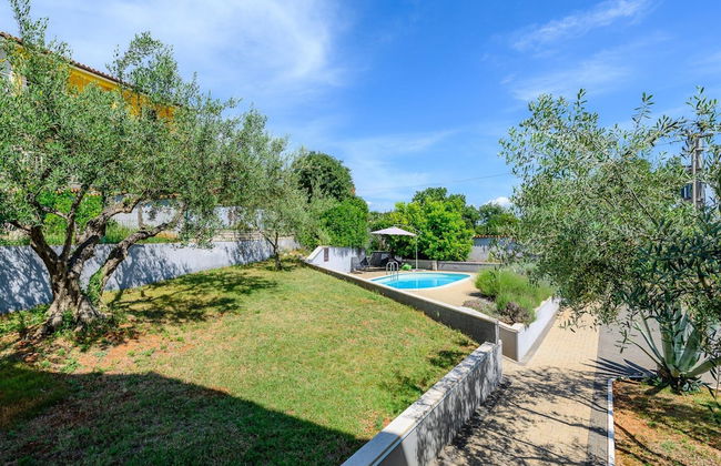 Villa Elisa With View - Foto 21