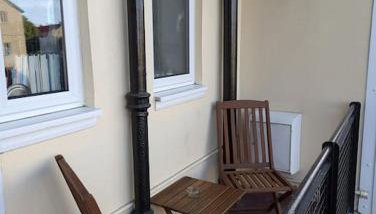 Lovely 3-Bed Edinburgh Flat - Photo 3