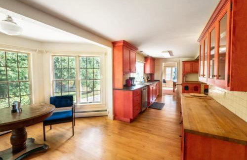 Berkshire Vacation Rentals: Renovated Five Bedrooms In Historic Williamstown - Foto 9