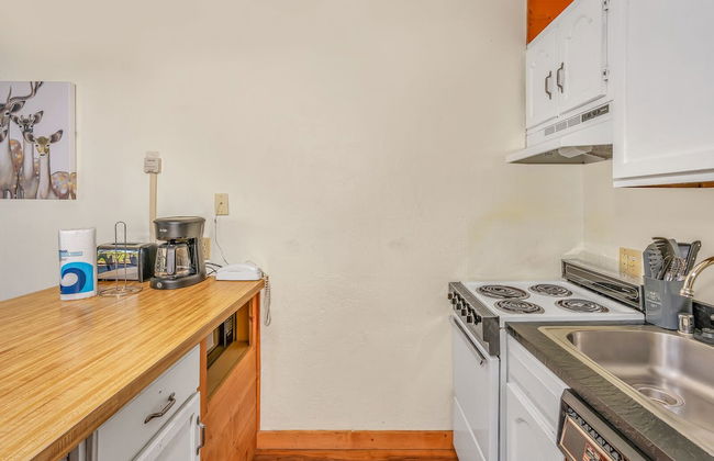 Cozy Corner Yosemite Studio Close to it All! - Foto 9