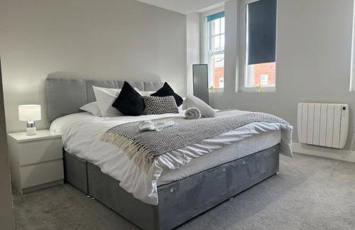 Spacious, bright 2 bed flat with 1 S/king bed. - Foto 3