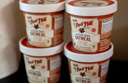 Stonegate Lodge 2 Queen Beds WIFI 50in Roku TV Salt Water Pool Room #105 - Photo 15