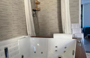 Loft ravissant 45m2 Jacuzzi RVB NIGHT 2 ÉTABLISSEMENT FERMÉ DÉFINITIVEMENT - Foto 23