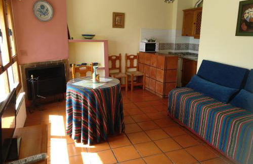 Apartamentos Turísticos Rural Los Tinaos - Photo 4