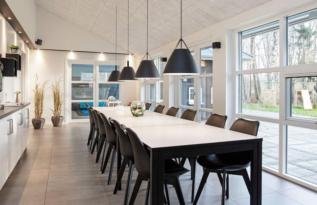 14 Person Holiday Home in Stroby - Foto 8