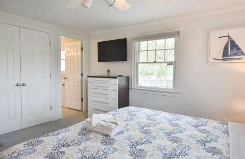 Walk to Bass River Beach Game Room! - Foto 16