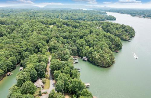 Sundance - Lakefront w/ Private Dock - Photo 16
