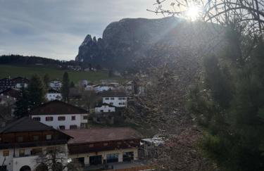 Casa con vista sciliar Blu centro paese con parcheggio privato - Photo 26